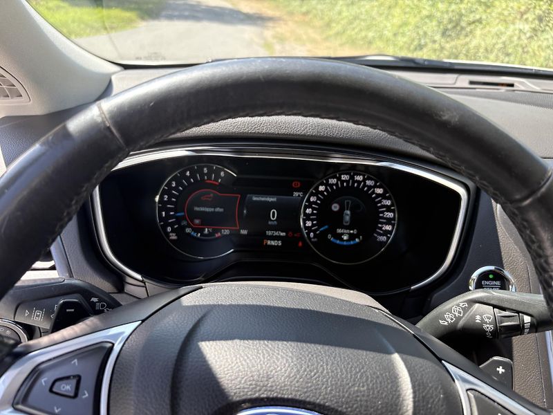Ford Mondeo (2020) Titanium 8AT 2.0 EcoBlue -Full - fotka 27 z 34