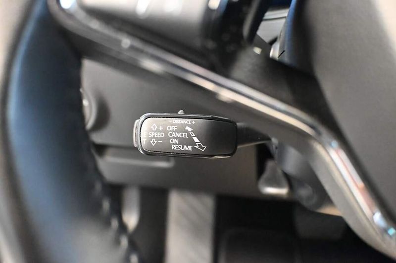 Škoda Superb (2024) 2.0 STYLE DSG LED Matrix ACC V - fotka 14 z 33