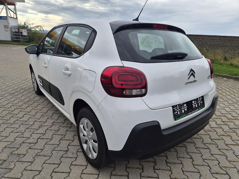 Citroën C3 (2022) 1,5 BlueHDI 100 S&S Shine - fotka 5 z 10