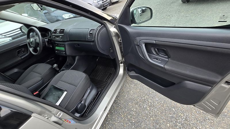 Škoda Roomster 1.4 16V AMBITION+EDITION 1MAJ. - fotka 21 z 32