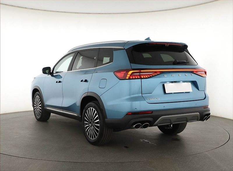 Chery Tiggo 8 (2026) 1.6 TGDI, UNIQUE, Ad. tempomat - fotka 4 z 20