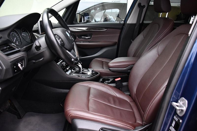 BMW Řada 2 216D GRAN TOURER 7MÍST 1.M ČR - fotka 13 z 38