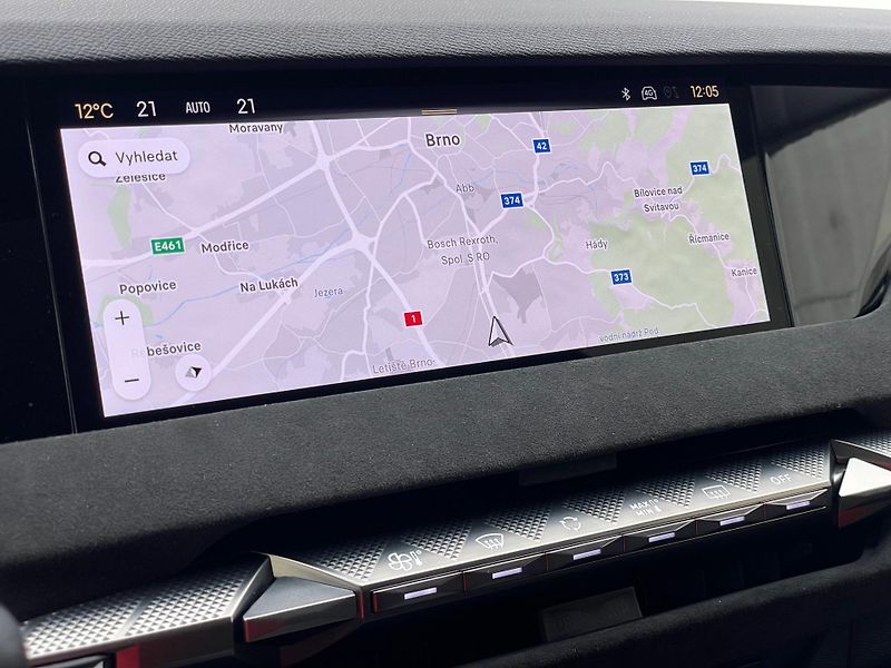DS Automobiles DS N°4 (2026) ETOILE HYBRID 145 - fotka 18 z 31