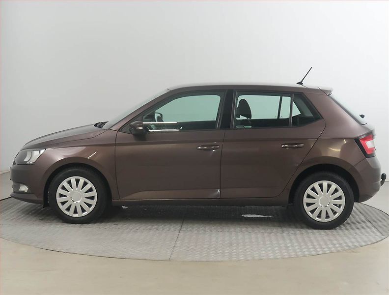 Škoda Fabia (2015) Ambition 1.4 TDI, ČR,1.maj - fotka 3 z 15