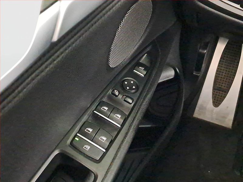 BMW X5 (2016) xDrive30d - fotka 22 z 24