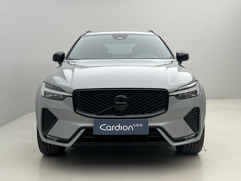 Volvo XC60 (2026) B5 AWD BLACK EDITION PLUS AUT - fotka 14 z 47