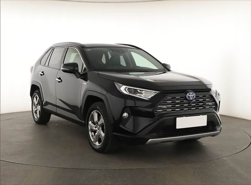 Toyota RAV4 (2020) 2.5 Hybrid - fotografie inzerátu