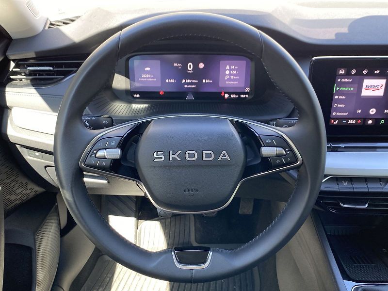 Škoda Octavia (2025) 2.0 TDI Selection - fotka 6 z 32