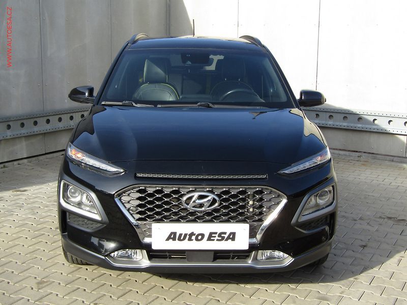 Hyundai Kona (2018) 1.0 T-GDi, ČR, Premium - fotka 2 z 21