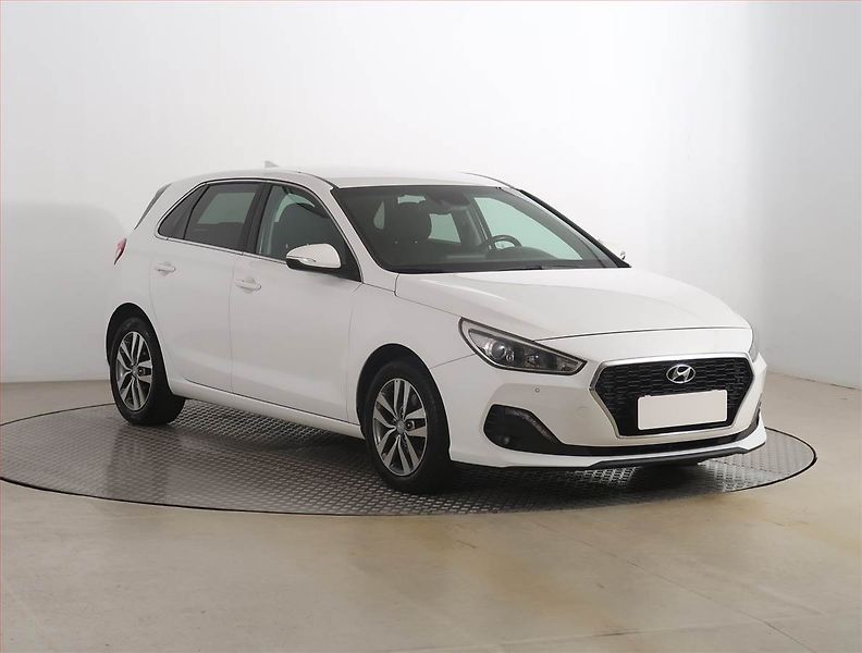 Hyundai i30 (2018) 1.4 CVVT, Serv.kniha, Tempomat - fotografie inzerátu