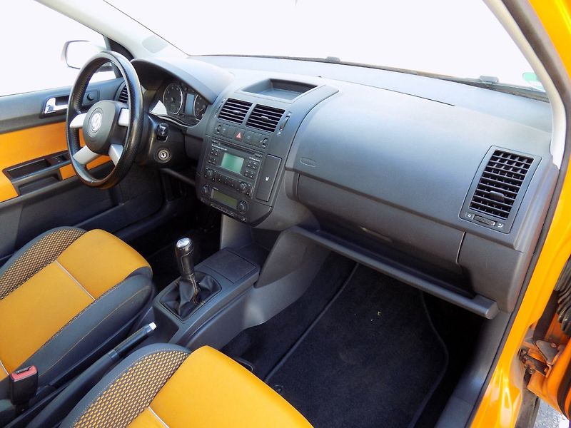 Volkswagen Polo (2006) 1.4MPi/Cross/16V/Klimatizace/ - fotka 15 z 35