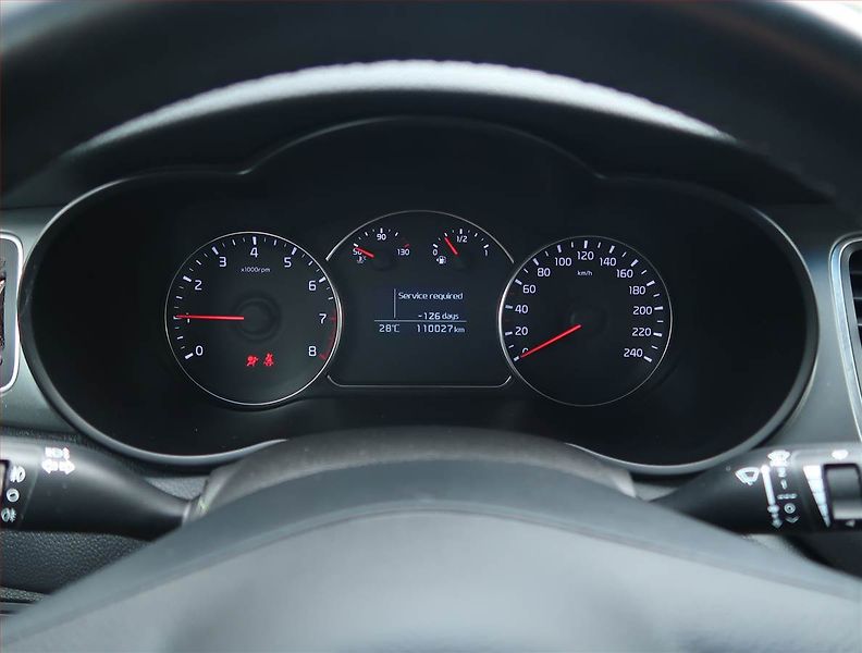Kia Carens (2017) 1.6 GDI, ČR,1.maj, Tempomat - fotka 11 z 15