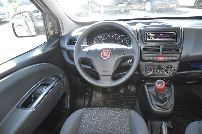Fiat Dobló 1.3JTD 66kW 5.míst - fotka 5 z 10
