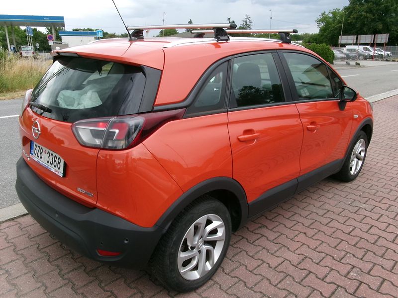 Opel Crossland X (2020) 1,2 PT MAN ČR 1.MAJ - fotka 4 z 26