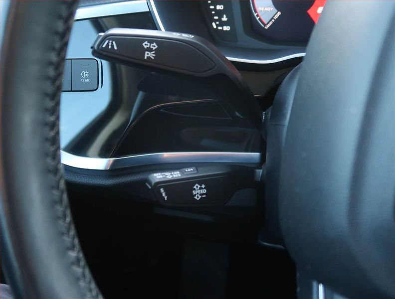 Audi Q3 (2020) 40 TFSI - fotka 17 z 25