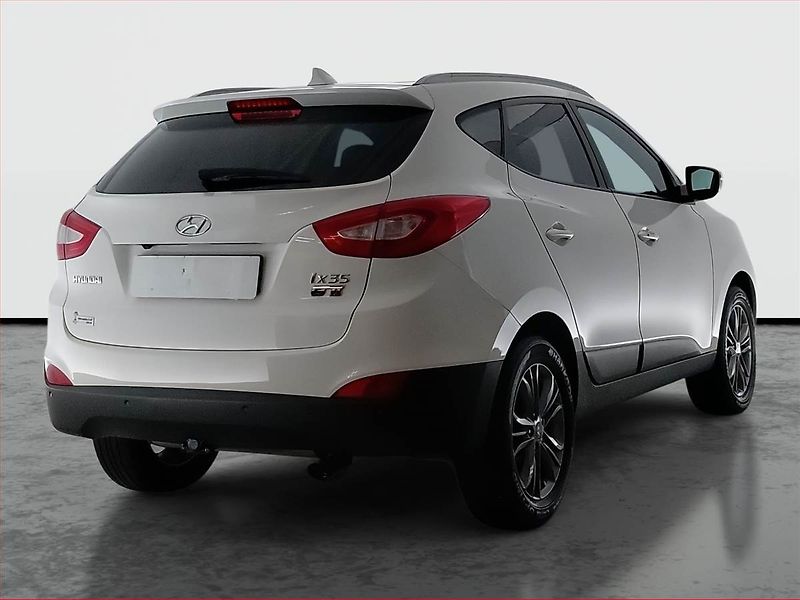Hyundai ix35 (2014) 1.6 GDI, Serv.kniha, Kůže - fotka 5 z 17