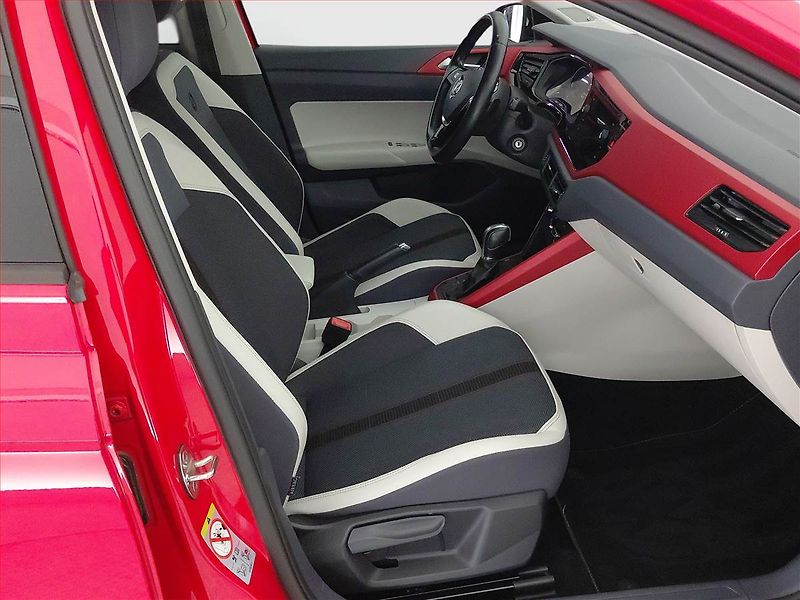 Volkswagen Polo (2018) Beats 1.0 TSI, Automat - fotka 9 z 18