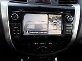 Nissan Navara (2017) 2.3DCi/4x4/Bi-xenon/NAVI/ČR/ - náhled 32