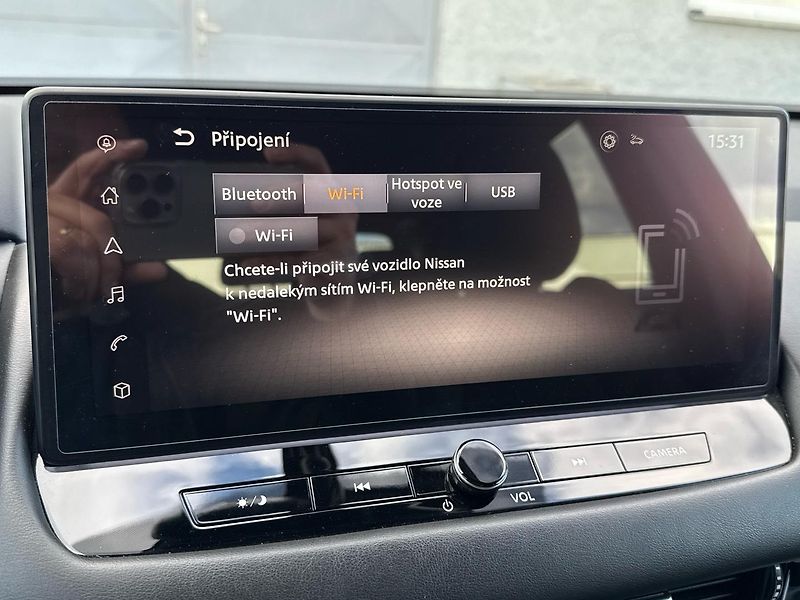 Nissan Qashqai MHEV N-Connecta - fotka 25 z 27