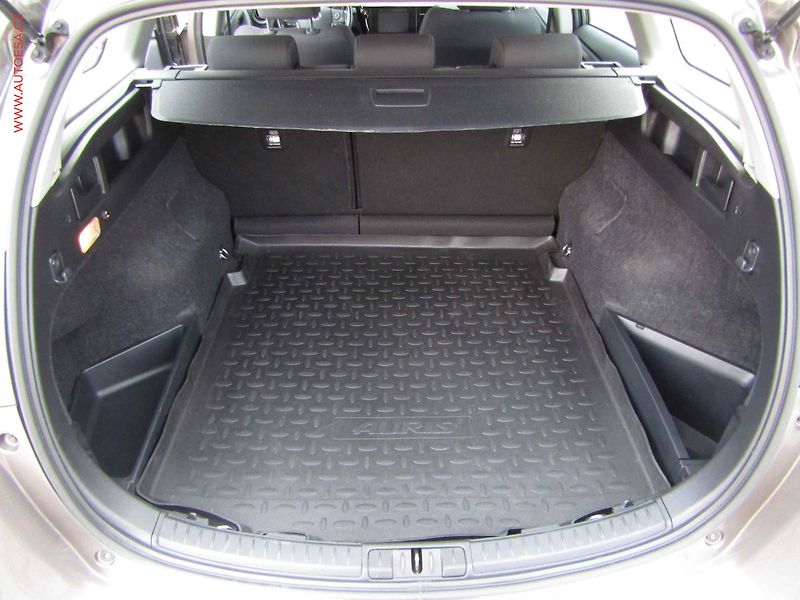 Toyota Auris (2019) 1.6VVT-i, ČR, Navi, autoAC - fotka 7 z 21