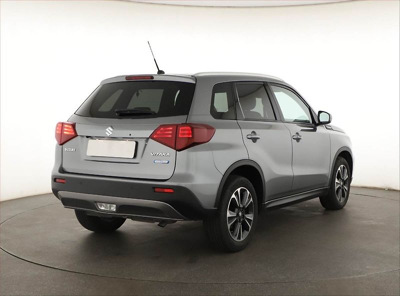 Suzuki Vitara (2023) GLX 1.4 BoosterJet - fotka 5 z 16