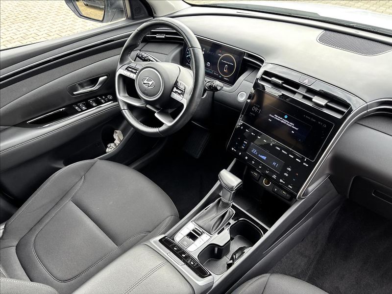 Hyundai Tucson 1,6 T-GDI mHEV Smart 110kW - fotka 23 z 49