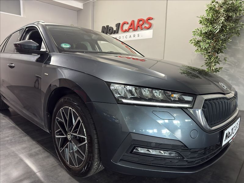 Škoda Octavia 1,5   TSI DSG 110KW CLEVER TOP - fotka 40 z 41