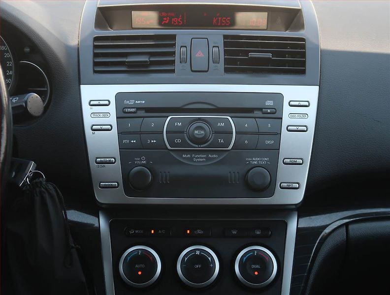 Mazda 6 (2009) 2.0, Automat, Tempomat - fotka 12 z 19