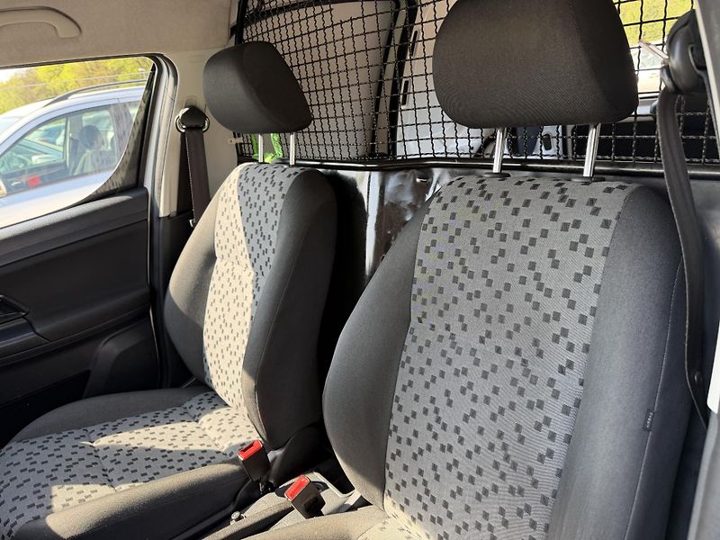Škoda Praktik 1.2 TSI - fotka 12 z 19
