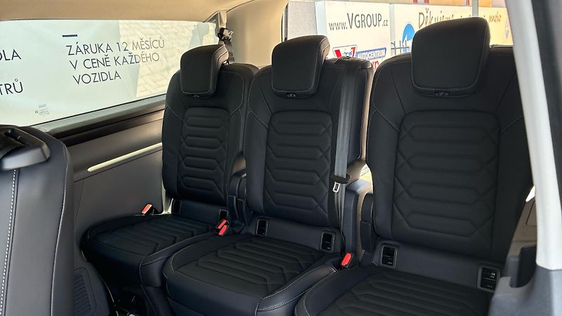 Ford Tourneo Custom (2026) 2.0 AWD Titanium X L2 + Tažné - fotka 16 z 39