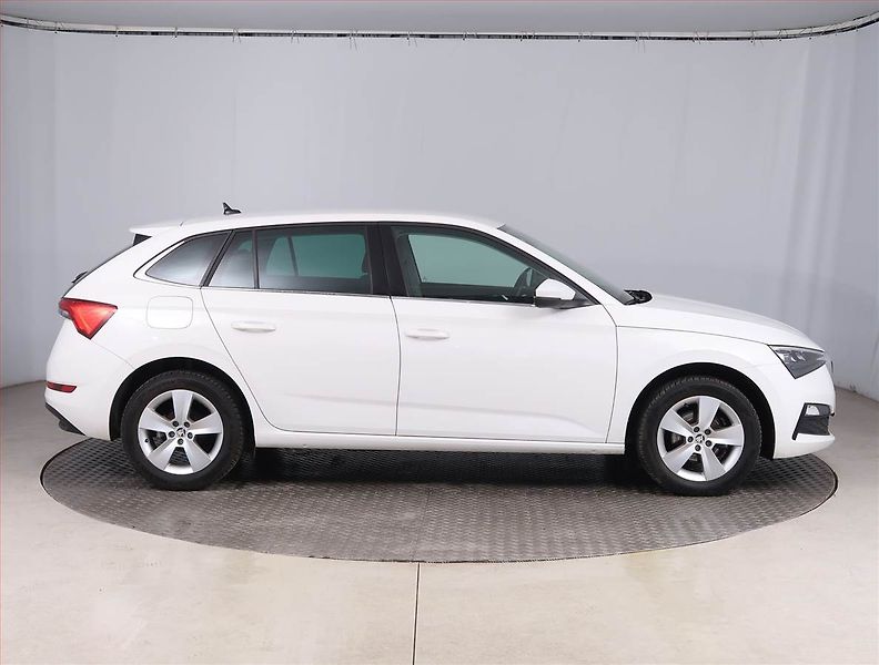 Škoda Scala (2023) 1.0 TSI, ČR,1.maj, Serv.kniha - fotka 6 z 14