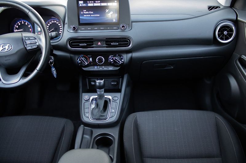 Hyundai Kona 145 kW, po servise, tažné, aut - fotka 11 z 35