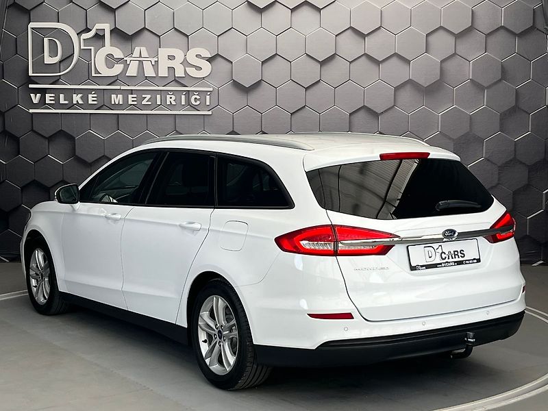 Ford Mondeo 110 kW, MANUÁL, TAŽNÉ - fotka 2 z 69