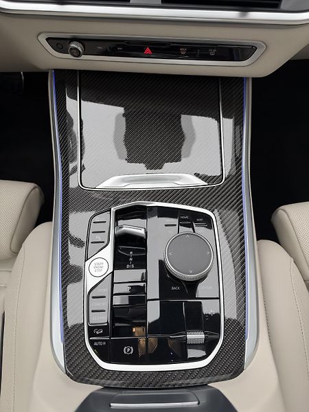 BMW X5 30d M paket - fotka 9 z 16