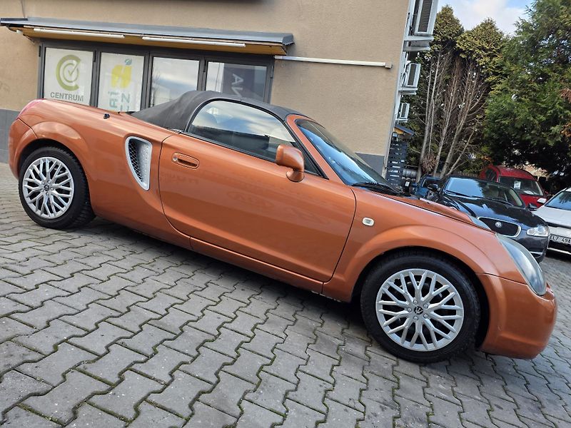 Toyota MR2 1.8-CABRIO - fotka 5 z 22