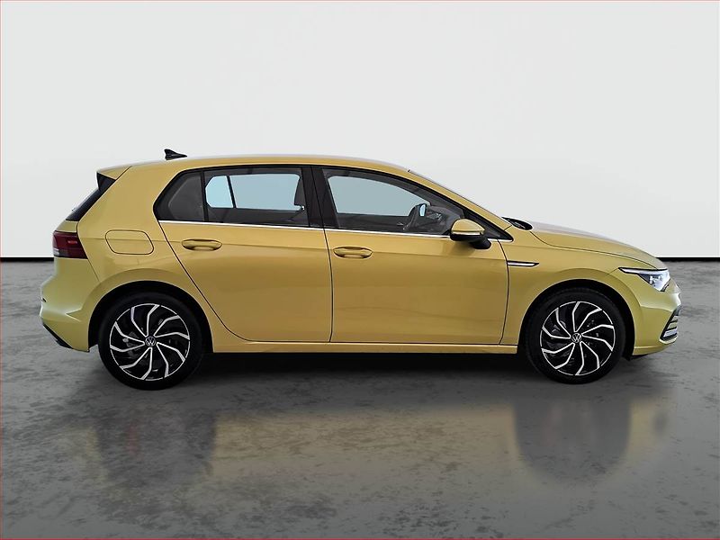 Volkswagen Golf (2021) Style 1.5 eTSI - fotka 6 z 20