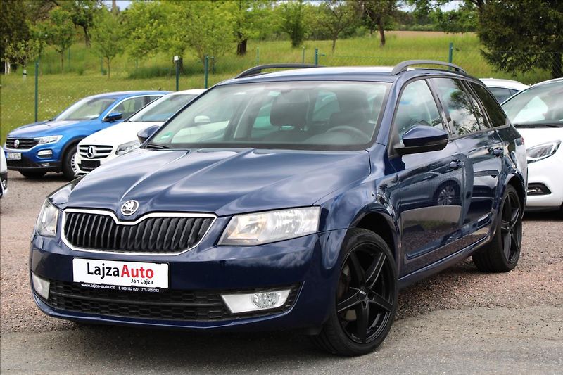 Škoda Octavia 2,0 TDi Ambition, 1.maj, NAVI - fotka 2 z 24