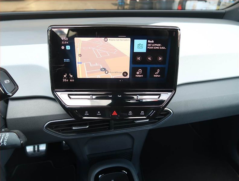 Volkswagen ID.3 (2021) Pro Perf. (62 kWh), SoH 92% - fotka 12 z 22