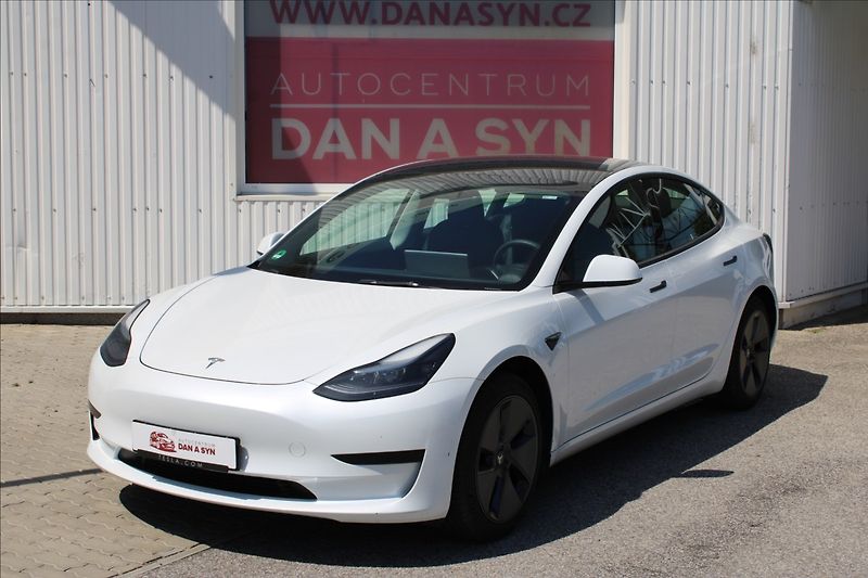 Tesla Model 3 0,0 Standard Plus - fotka 1 z 10