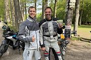 David Král (vlevo) proměnil zkušenosti z cestování na motorce v oblíbenou aplikaci Motokeška.