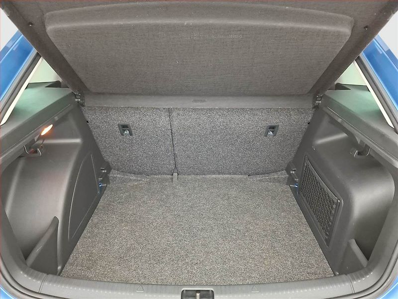 Škoda Rapid (2015) Spaceback 1.2 TSI - fotka 13 z 17