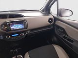 Toyota Yaris (2019) Style 1.5 Hybrid, Automat - náhled 8