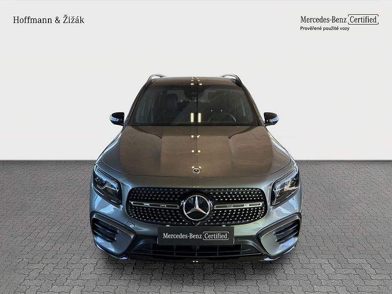 Mercedes-Benz GLB 220d 4M - fotka 2 z 13
