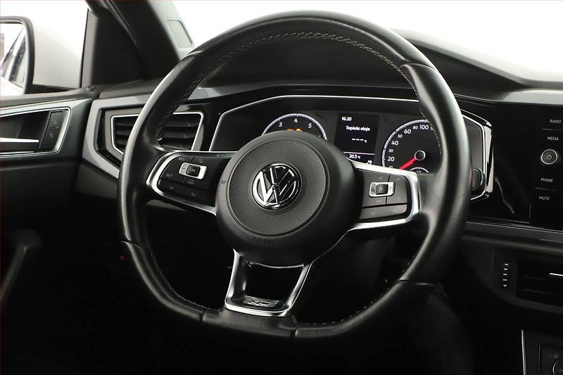 Volkswagen Polo (2018) R-Line 1.0 TSI, Serv.kniha - fotka 8 z 13