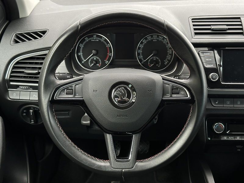 Škoda Fabia 1.0TSi Style PLUS 110PS KAMERA - fotka 21 z 38