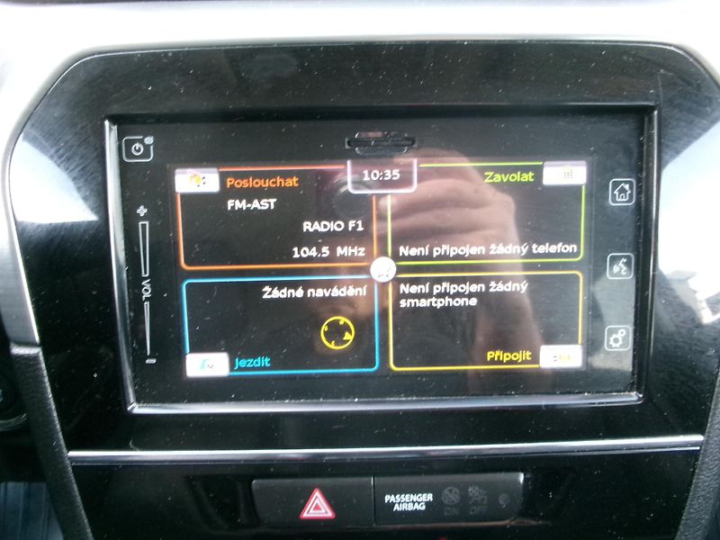 Suzuki Vitara (2017) 1,4 BJet 4x4 NAVI ACC ALU - fotka 17 z 30