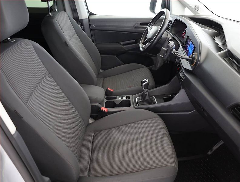 Volkswagen Caddy (2021) 2.0 TDI, 5Míst, ČR, 1Maj, DPH - fotka 7 z 16