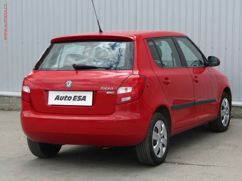 Škoda Fabia (2009) 1.2 HTP, ČR - fotka 4 z 15