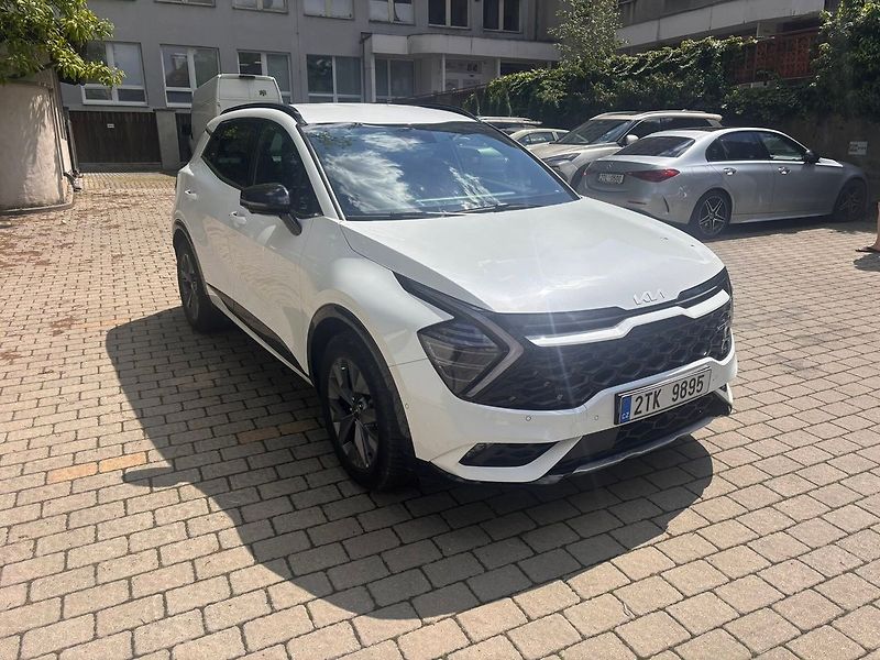 Kia Sportage GT-Line 1.6 T-GDI HEV 4x4 | 20 - fotka 2 z 9