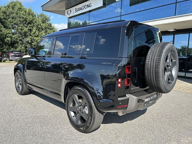Land Rover Defender 110 X-Dynamic SE D250 AWD AUT - fotka 8 z 15